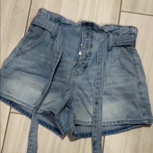 American eagle mom shorts